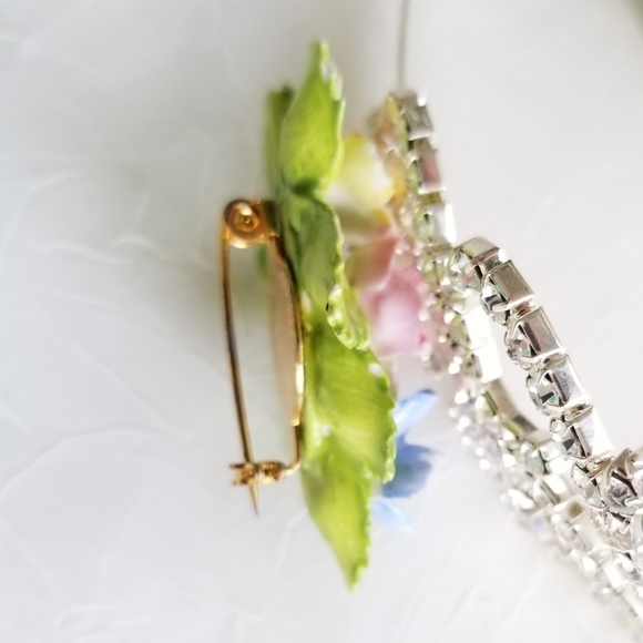 Vintage Dorothy Ann China Brooch Pin - Picture 9 of 12